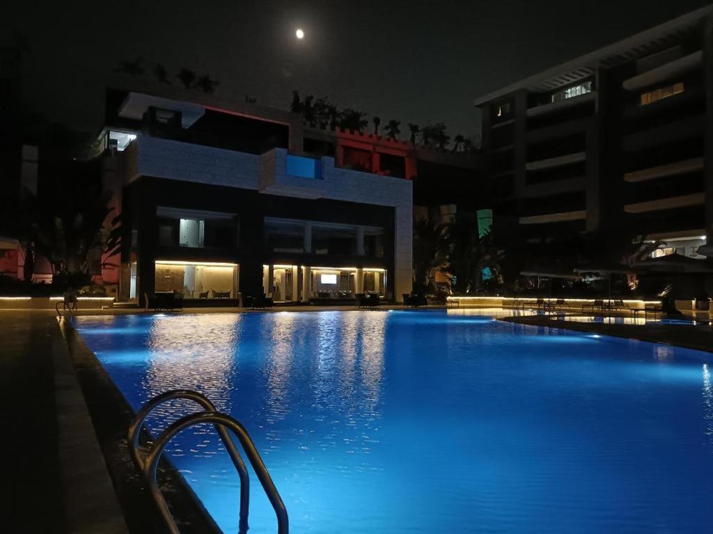 Parkside Boutique 3 Bbr Serviced - Ocean Blue - Near Airport Apartament *