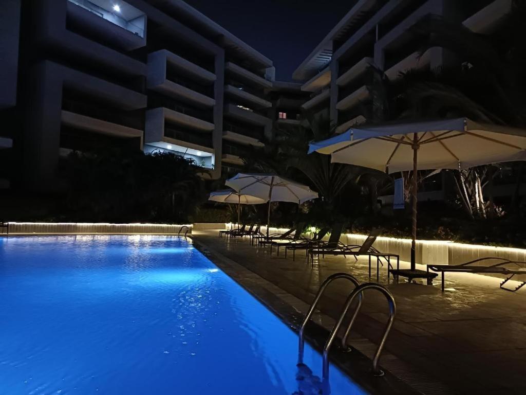 Parkside Boutique 3 Bbr Serviced - Ocean Blue - Near Airport *